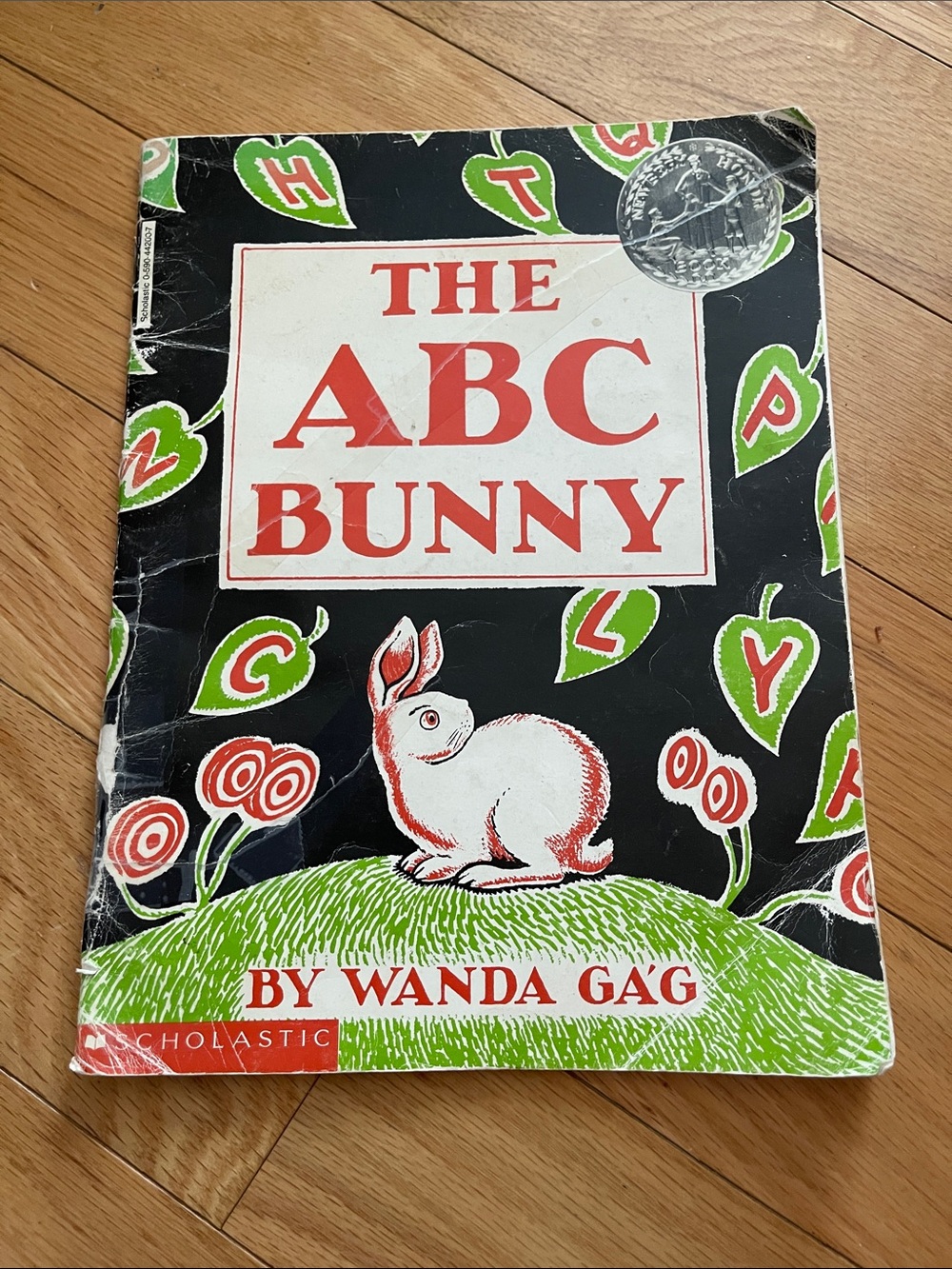 Kids Black and White ABC Bunny Graphic Bottoms